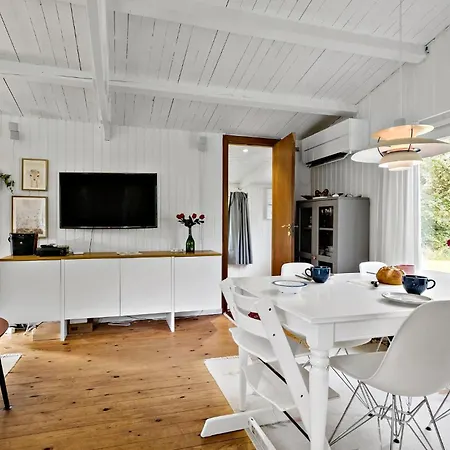 Beautiful In With Wifi Kalundborg